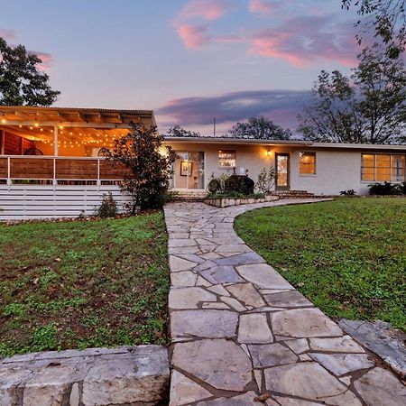 Luxury Lakefront Oasis With Boat Dock-Firepit McQueeney المظهر الخارجي الصورة